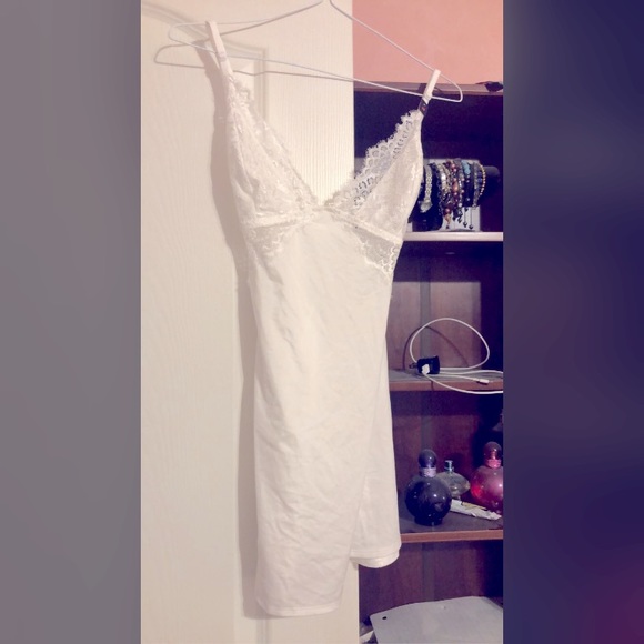 White lacy chemise from LaSenza. Size L. Brand new - Picture 1 of 2